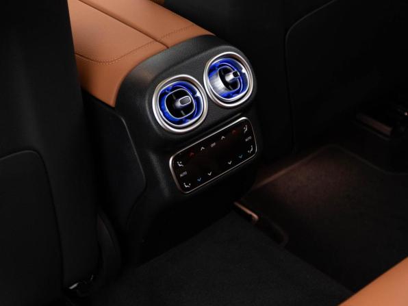 Mercedes-Benz GLC II (X254) с пробегом 2025 года, цена 7 450 050 рублей, 27 км, внедорожник, Автокод Объявления
