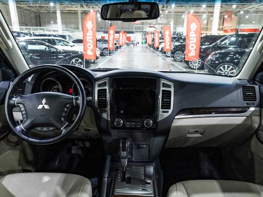 Mitsubishi Pajero IV Рестайлинг 2 Санкт-Петербург  - изображение 12