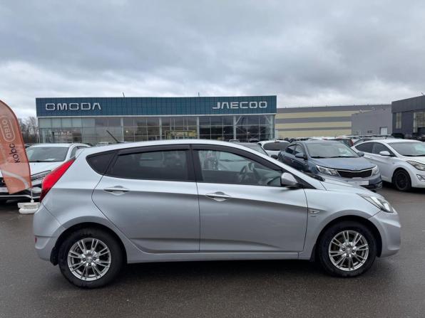 Hyundai Solaris I с пробегом 2012 года, цена 750 000 рублей, 73611 км, хэтчбек, Автокод Объявления