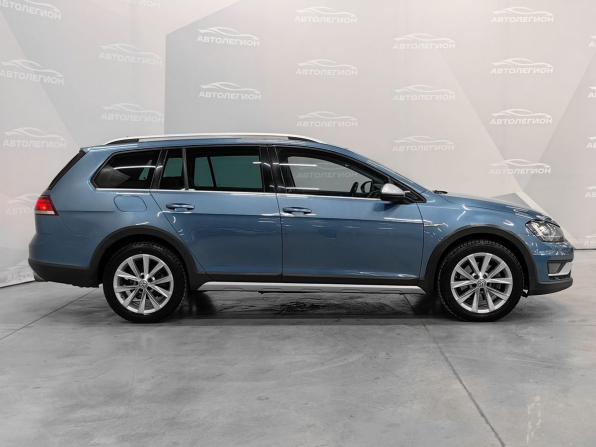 Volkswagen Golf VII с пробегом 2015 года, цена 1 550 000 рублей, 248000 км, универсал, Автокод Объявления