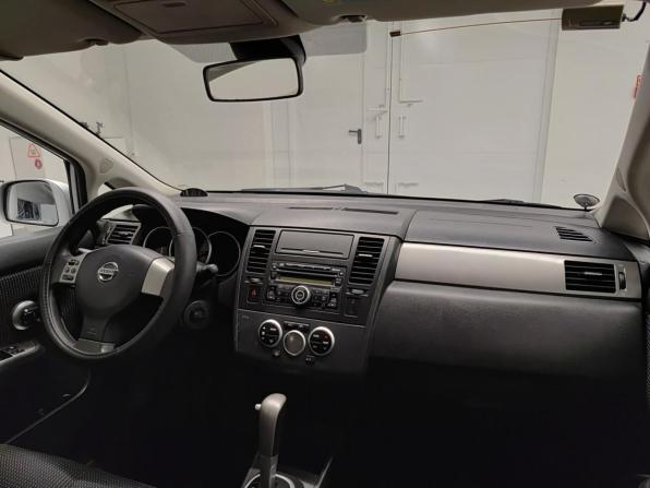 Nissan Tiida I Рестайлинг с пробегом 2010 года, цена 674 000 рублей, 218304 км, хэтчбек, Автокод Объявления