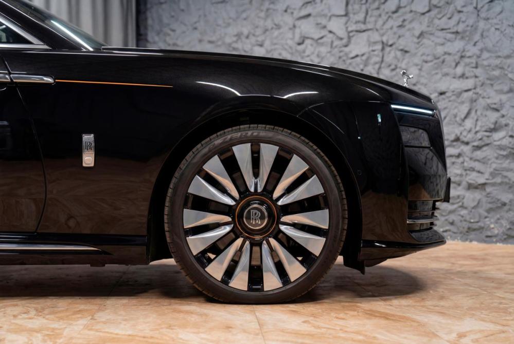Rolls-Royce Spectre Москва  - изображение 7