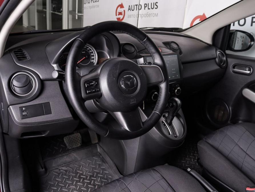 Mazda 2 II Рестайлинг (DE2) Минеральные Воды  - изображение 8