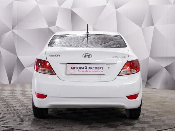 Hyundai Solaris I с пробегом 2014 года, цена 695 000 рублей, 268000 км, седан, Автокод Объявления