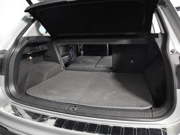 Volkswagen Tiguan II с пробегом 2017 года, цена 2 269 000 рублей, 164630 км, внедорожник, Автокод Объявления