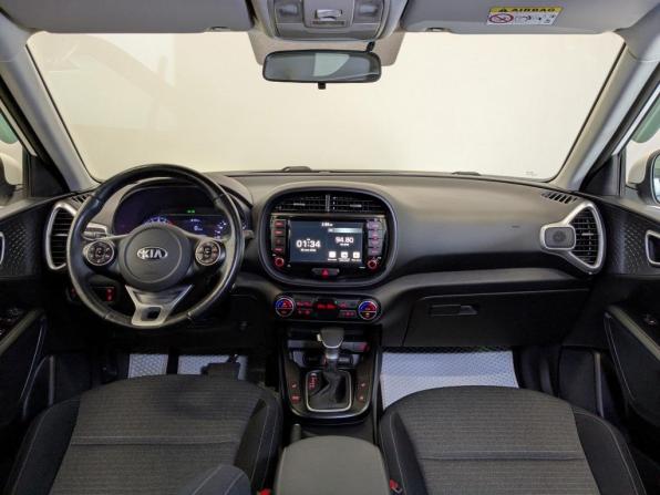 Kia Soul III с пробегом 2021 года, цена 2 200 000 рублей, 70331 км, хэтчбек, Автокод Объявления