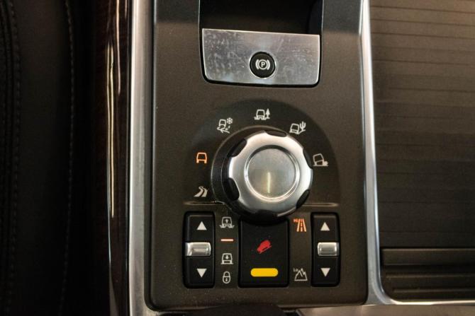 Land Rover Range Rover Sport I Рестайлинг с пробегом 2010 года, цена 1 619 000 рублей, 275449 км, внедорожник, Автокод Объявления