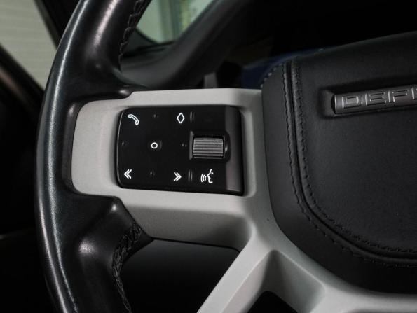 Land Rover Defender II с пробегом 2020 года, цена 4 999 000 рублей, 103676 км, внедорожник, Автокод Объявления