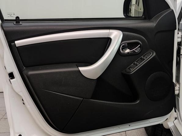 Nissan Terrano III (D10) с пробегом 2020 года, цена 1 090 000 рублей, 363563 км, внедорожник, Автокод Объявления