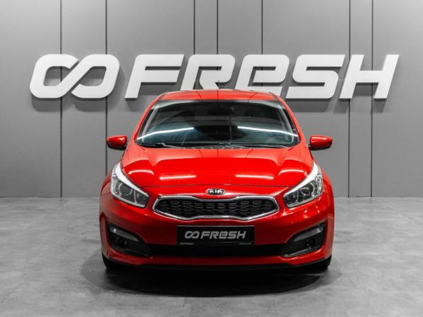 Kia Ceed II Рестайлинг с пробегом 2016 года, цена 990 000 рублей, 170305 км, хэтчбек, Автокод Объявления