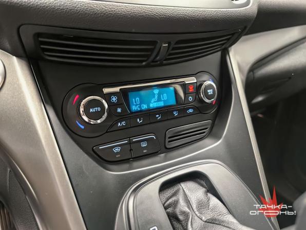 Ford Kuga II с пробегом 2014 года, цена 1 145 000 рублей, 147000 км, внедорожник, Автокод Объявления