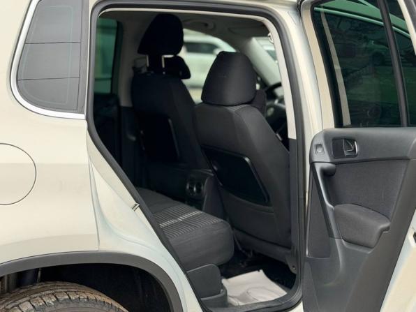 Volkswagen Tiguan I с пробегом 2010 года, цена 1 051 000 рублей, 172088 км, внедорожник, Автокод Объявления