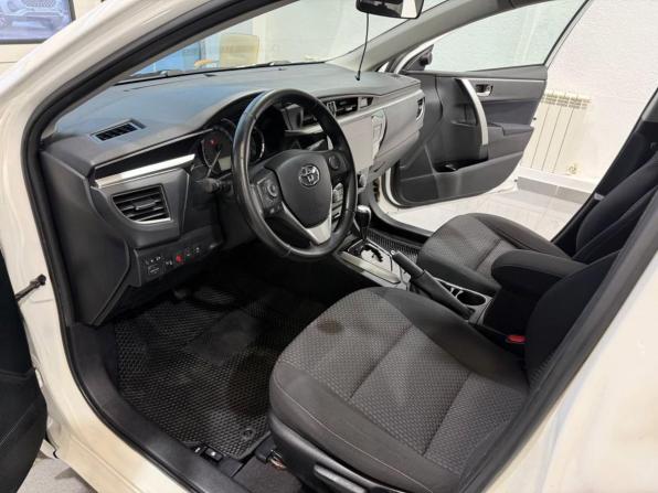 Toyota Corolla XI (E160 E170 E180) с пробегом 2013 года, цена 997 000 рублей, 136586 км, седан, Автокод Объявления