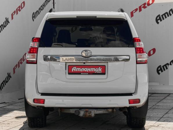 Toyota Land Cruiser Prado 150 Series Рестайлинг 1 с пробегом 2016 года, цена 3 985 000 рублей, 135291 км, внедорожник, Автокод Объявления