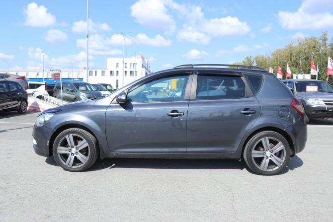 Kia Ceed I Рестайлинг с пробегом 2010 года, цена 449 000 рублей, 404804 км, хэтчбек, Автокод Объявления
