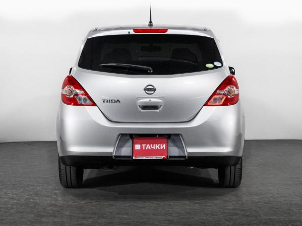 Nissan Tiida I с пробегом 2010 года, цена 890 500 рублей, 59306 км, хэтчбек, Автокод Объявления