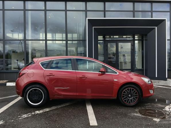 Opel Astra J с пробегом 2010 года, цена 729 000 рублей, 205037 км, хэтчбек, Автокод Объявления