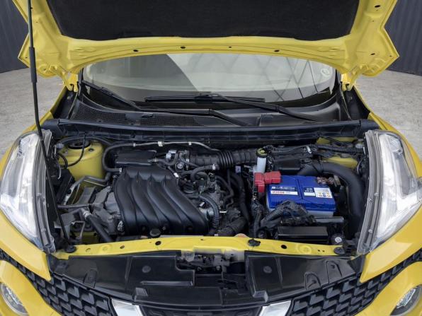Nissan Juke I Рестайлинг с пробегом 2015 года, цена 1 297 000 рублей, 55577 км, внедорожник, Автокод Объявления