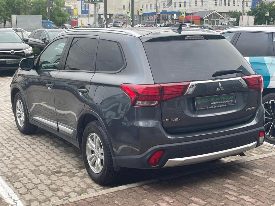 Mitsubishi Outlander III Рестайлинг 2 Череповец  - изображение 8