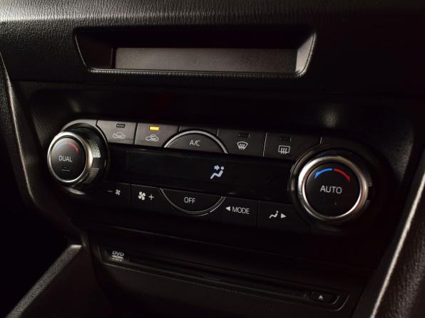 Mazda Axela III с пробегом 2016 года, цена 1 219 999 рублей, 119034 км, хэтчбек, Автокод Объявления