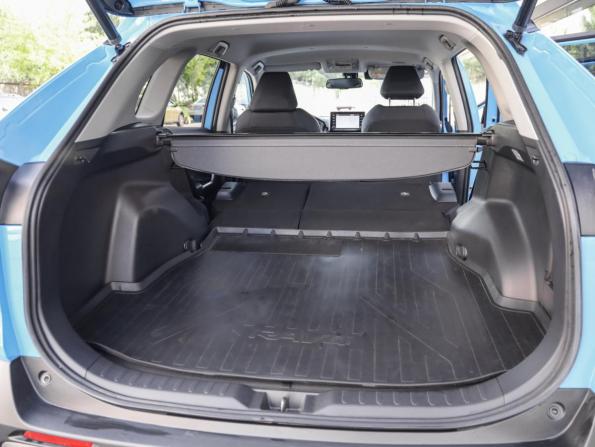 Toyota RAV4 V (XA50) с пробегом 2021 года, цена 3 969 000 рублей, 30285 км, внедорожник, Автокод Объявления