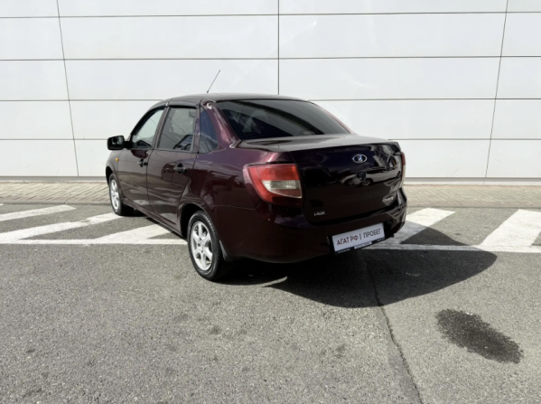 Lada (ВАЗ) Granta I с пробегом 2013 года, цена 530 000 рублей, 156000 км, седан, Автокод Объявления