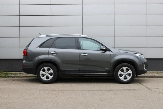 Kia Sorento II Рестайлинг с пробегом 2014 года, цена 1 565 000 рублей, 161439 км, внедорожник, Автокод Объявления