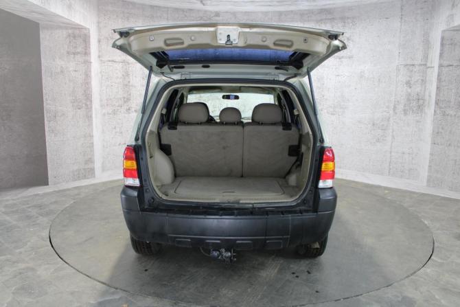 Ford Escape I Рестайлинг с пробегом 2004 года, цена 450 000 рублей, 196377 км, внедорожник, Автокод Объявления