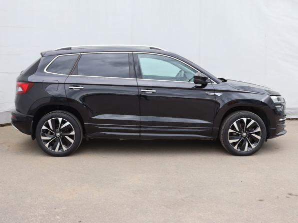 Skoda Karoq I Рестайлинг с пробегом 2024 года, цена 2 699 000 рублей, 63457 км, внедорожник, Автокод Объявления