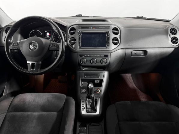 Volkswagen Tiguan I Рестайлинг с пробегом 2015 года, цена 1 480 000 рублей, 130867 км, внедорожник, Автокод Объявления