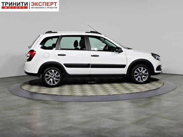 Lada (ВАЗ) Granta I Рестайлинг с пробегом 2023 года, цена 897 000 рублей, 60326 км, универсал, Автокод Объявления