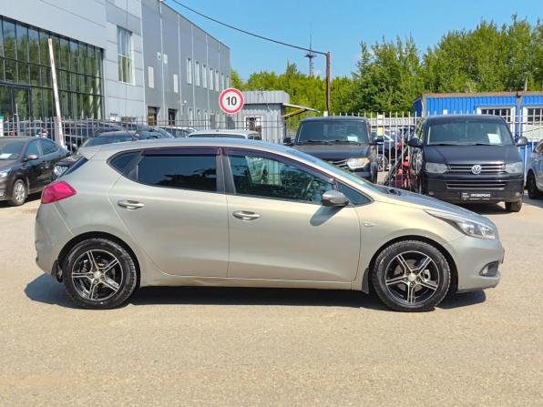 Kia Ceed II с пробегом 2013 года, цена 827 000 рублей, 226603 км, хэтчбек, Автокод Объявления