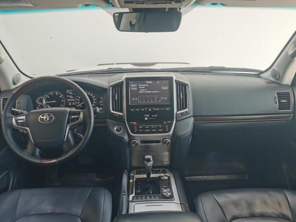 Toyota Land Cruiser 200 Series Рестайлинг 2 с пробегом 2017 года, цена 6 790 000 рублей, 221575 км, внедорожник, Автокод Объявления
