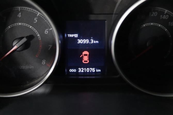 Mitsubishi Outlander II Рестайлинг с пробегом 2011 года, цена 799 990 рублей, 321074 км, внедорожник, Автокод Объявления