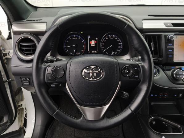 Toyota RAV4 IV (XA40) Рестайлинг с пробегом 2019 года, цена 3 050 000 рублей, 65519 км, внедорожник, Автокод Объявления