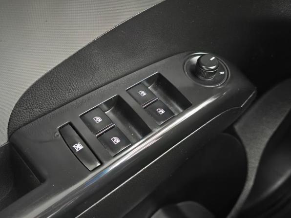 Chevrolet Aveo II с пробегом 2014 года, цена 799 000 рублей, 170000 км, седан, Автокод Объявления