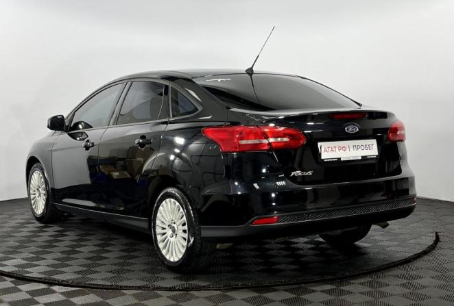 Ford Focus III Рестайлинг с пробегом 2016 года, цена 1 085 000 рублей, 154980 км, седан, Автокод Объявления