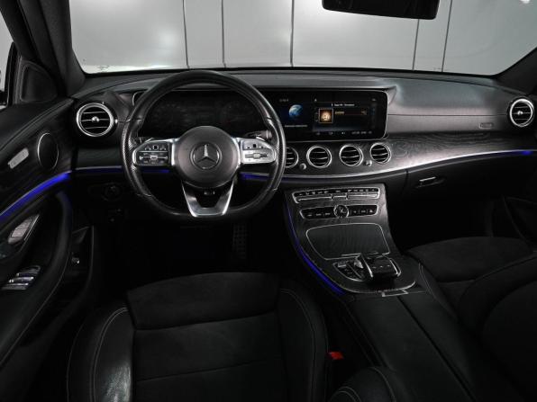 Mercedes-Benz E-Класс V (W213 S213 C238) с пробегом 2018 года, цена 3 190 000 рублей, 150101 км, седан, Автокод Объявления