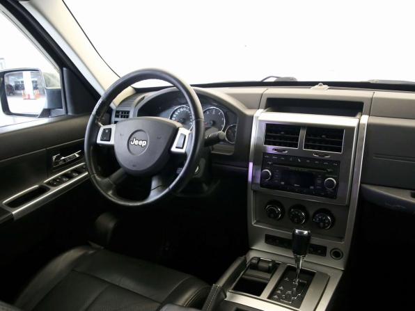 Jeep Cherokee IV (KK) с пробегом 2010 года, цена 790 000 рублей, 250000 км, внедорожник, Автокод Объявления