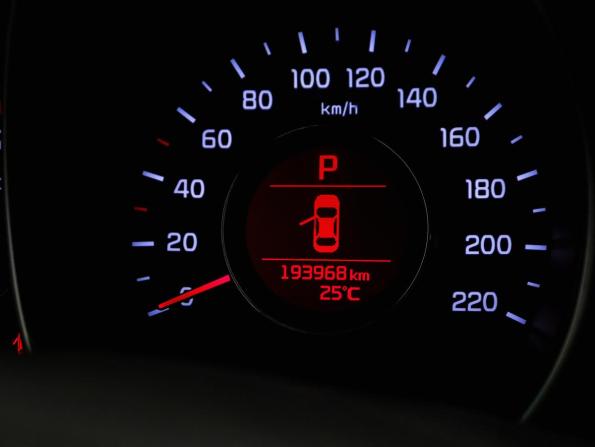 Kia Rio III Рестайлинг с пробегом 2016 года, цена 1 070 000 рублей, 193968 км, седан, Автокод Объявления