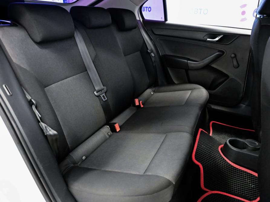 Skoda Rapid I Ростов-на-Дону  - изображение 12