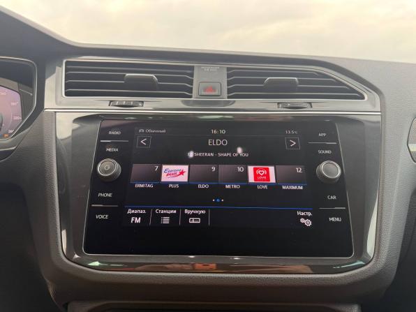 Volkswagen Tiguan II с пробегом 2018 года, цена 2 345 000 рублей, 77776 км, внедорожник, Автокод Объявления