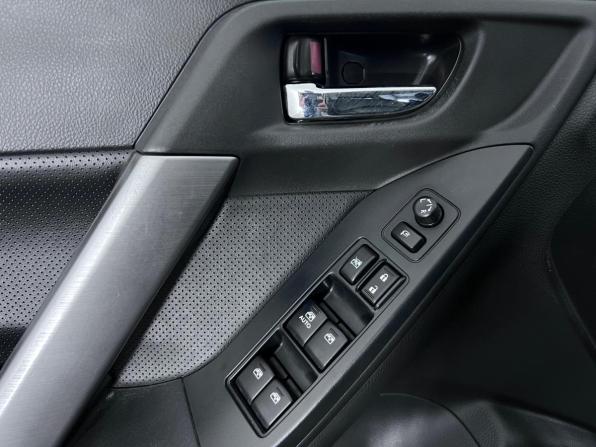 Subaru Forester IV с пробегом 2013 года, цена 1 560 000 рублей, 193067 км, внедорожник, Автокод Объявления