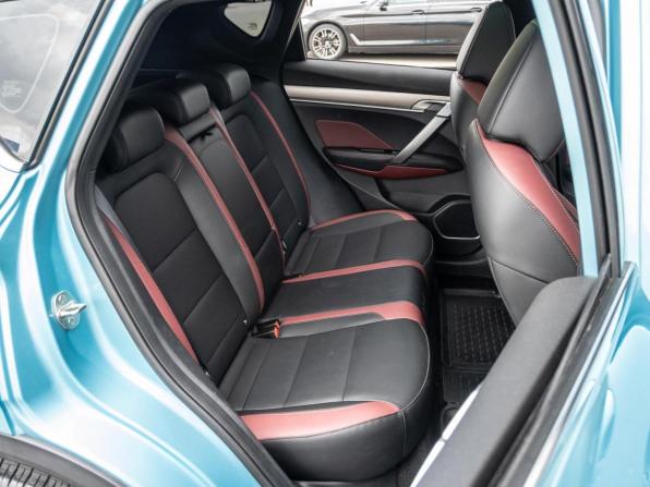 Geely Coolray I с пробегом 2023 года, цена 1 990 000 рублей, 45495 км, внедорожник, Автокод Объявления