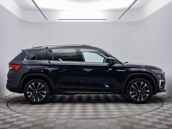 Skoda Kodiaq I Рестайлинг с пробегом 2023 года, цена 4 640 000 рублей, 36000 км, внедорожник, Автокод Объявления