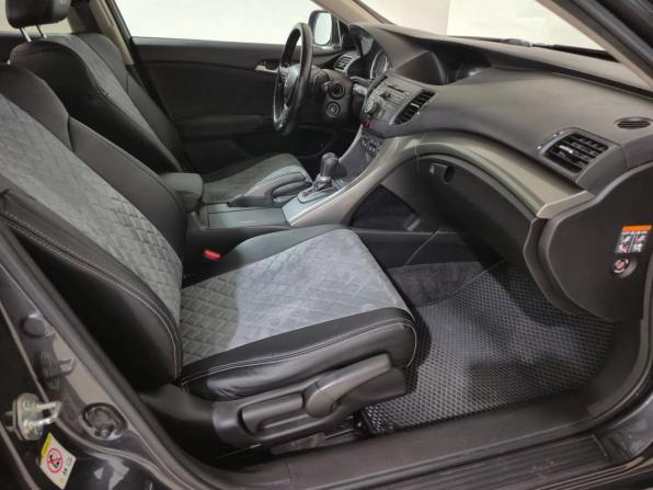 Honda Accord VIII Рестайлинг с пробегом 2011 года, цена 1 110 000 рублей, 316866 км, седан, Автокод Объявления