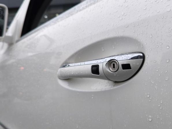 Mercedes-Benz GL-Класс I (X164) Рестайлинг с пробегом 2012 года, цена 1 350 000 рублей, 270254 км, внедорожник, Автокод Объявления