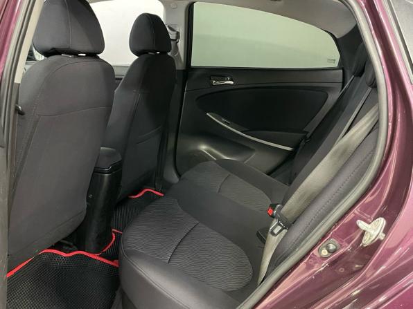 Hyundai Solaris I с пробегом 2013 года, цена 750 000 рублей, 202634 км, седан, Автокод Объявления