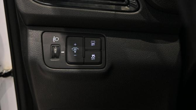 Hyundai Solaris II Рестайлинг с пробегом 2021 года, цена 1 320 000 рублей, 171501 км, седан, Автокод Объявления