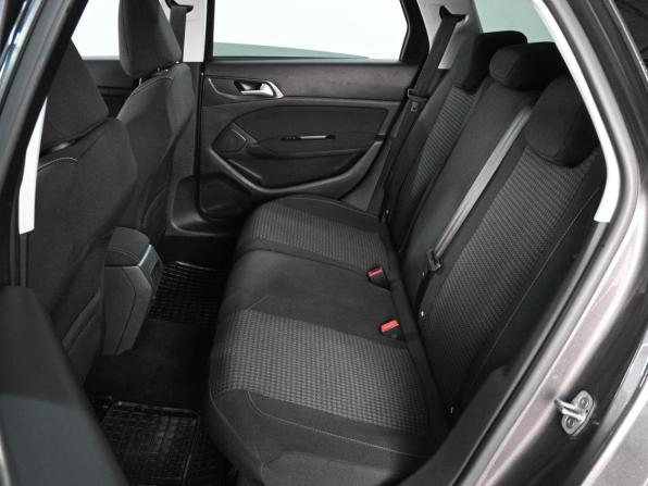 Peugeot 308 II Рестайлинг с пробегом 2019 года, цена 1 299 000 рублей, 119202 км, универсал, Автокод Объявления
